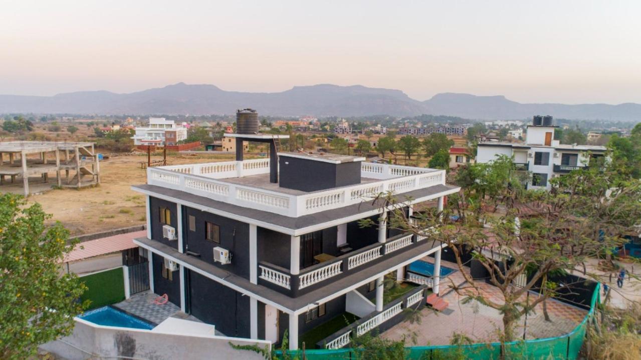 Empyrean Stay Ll 3Bhk Ll Jaguar Villa Ll Ac Ll Pvt Pool Ll Luxury Lonavala Dış mekan fotoğraf